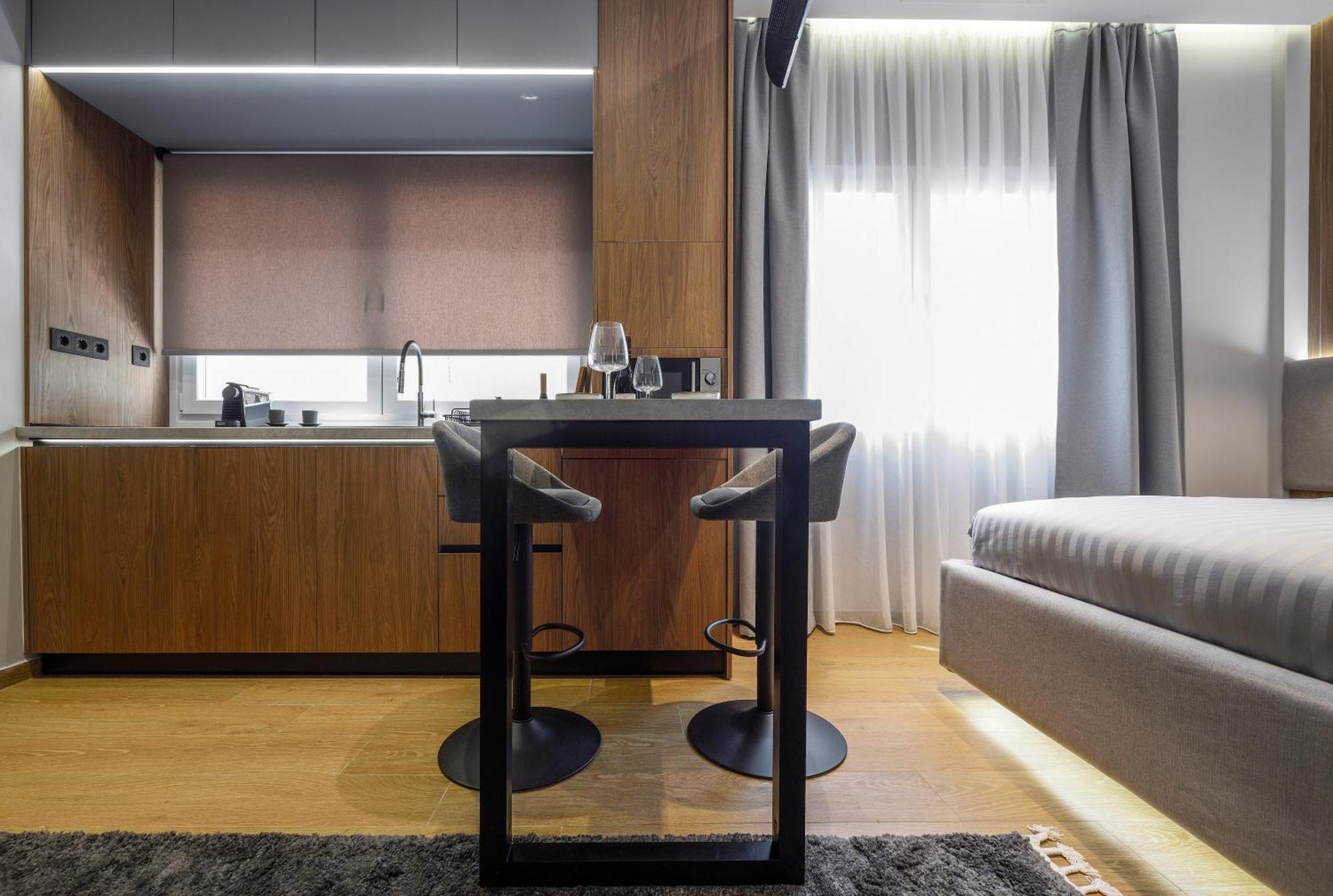 Aristotelian Virtues - Tharros Apartment Thessaloniki